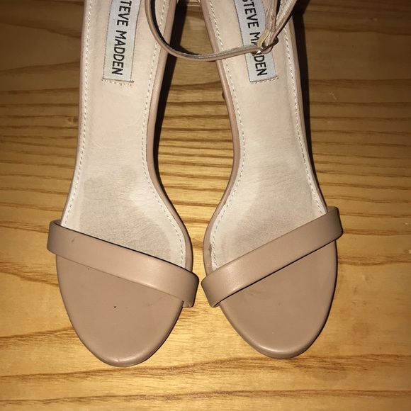Steve Madden Stecy Heel Sandal - Picture 9 of 9